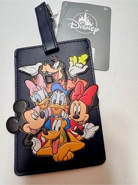 NWT Disney Mickey Mouse and Friends luggage tag, a practical travel tag